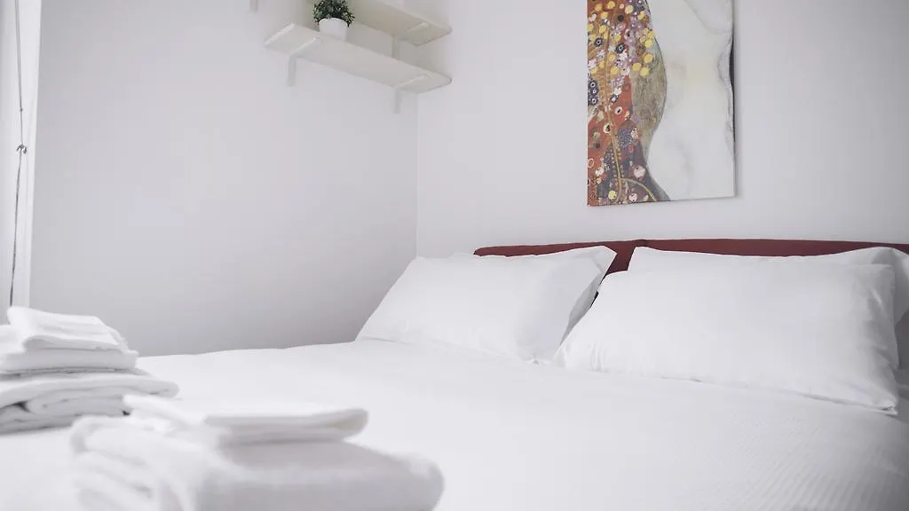 Italianway - Giulio Romano 17 Milano İtalya